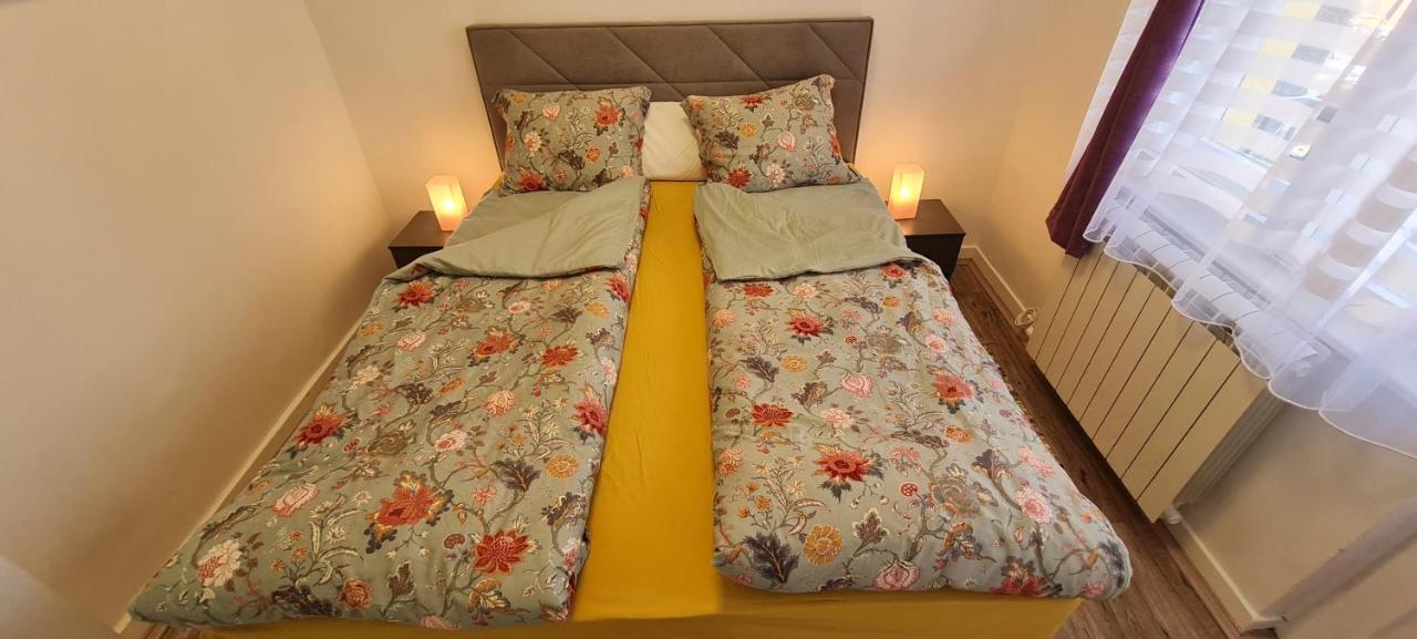 Julija Apartment Belgrado Buitenkant foto